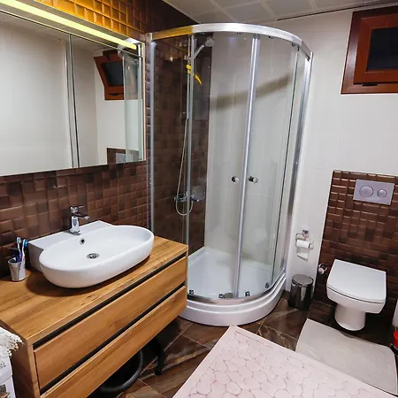 Glade Daily Weekly Rentals! *