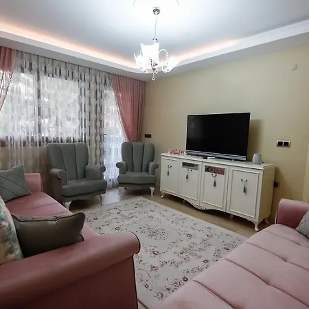 아파트 Glade Daily Weekly Rentals!